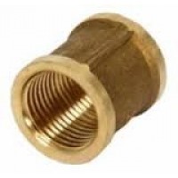 Муфта латунь 1/2